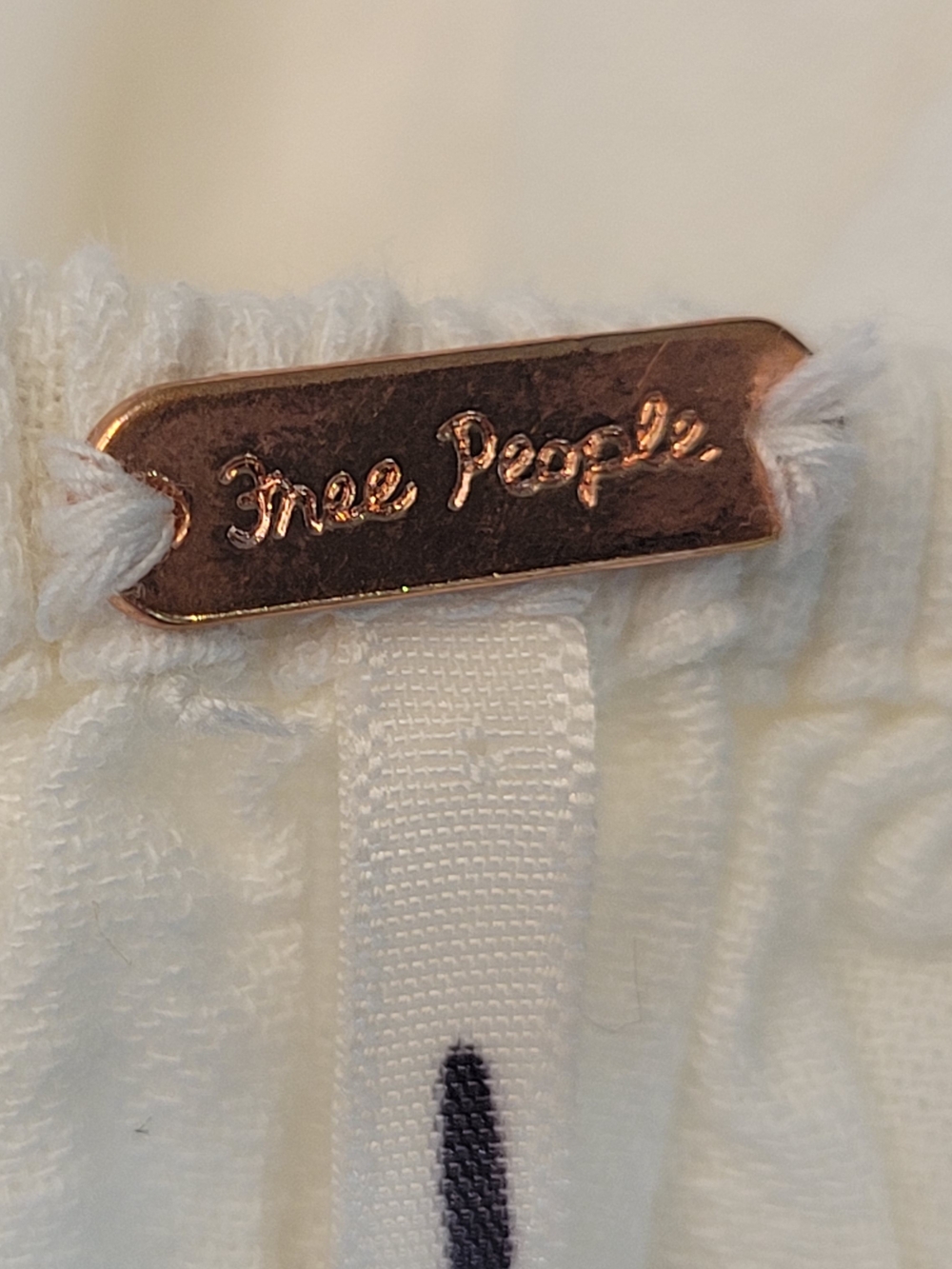FREE PEOPLE WOMEN SIZE M White Midi Peasant Dress with Red Sunburst Embroidery - Picture 12 of 12